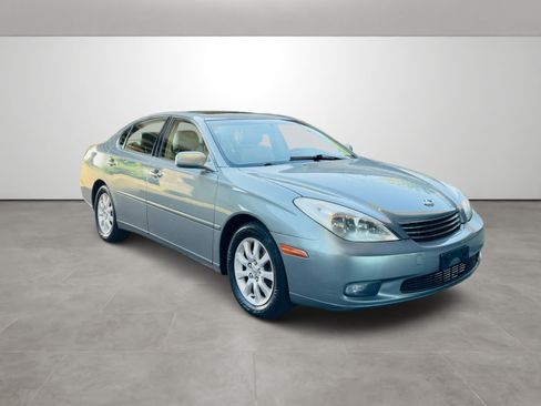 Used 2003 Lexus ES 330 FWD image 3