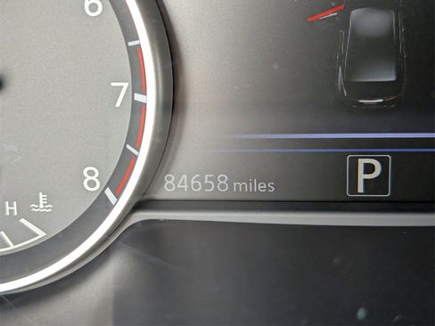 Used 2020 Nissan Maxima SR w/ Sport Mat Group image 13