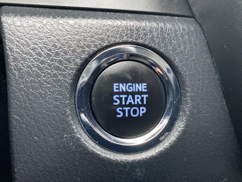 Used 2023 Toyota Camry XSE image 25