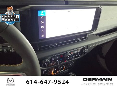 Used 2024 Jeep Wrangler Unlimited Sahara AWD/4WD image 26