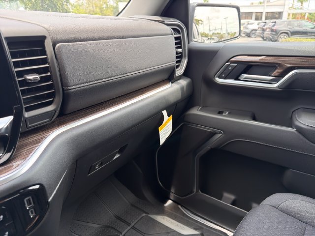 New 2026 Chevrolet Silverado 1500 RST w/ LPO, Dark Essentials Package RWD image 28