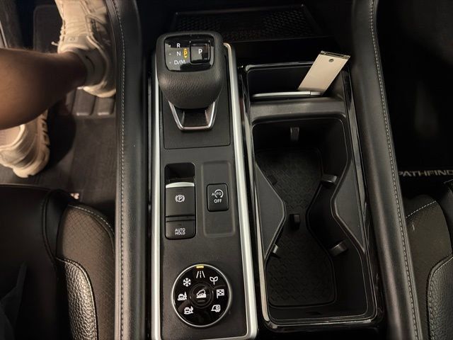 Certified 2023 Nissan Pathfinder SL AWD/4WD image 28