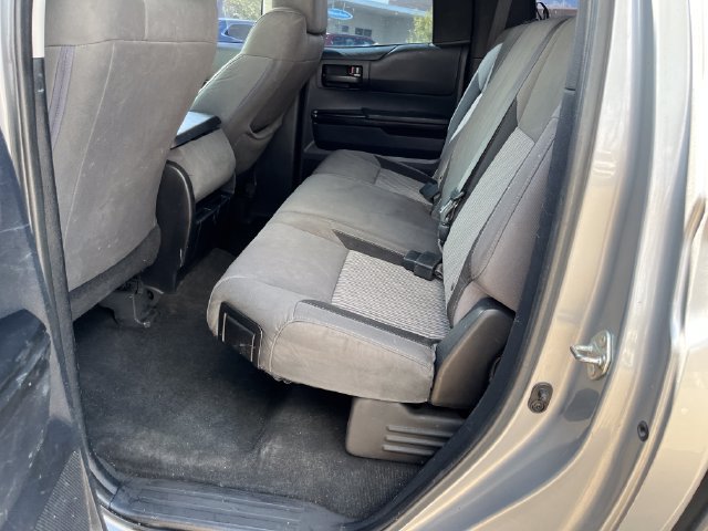 Used 2015 Toyota Tundra SR w/ Tow Package RWD image 3
