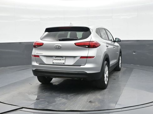 Used 2020 Hyundai Tucson SE w/ Cargo Package image 18