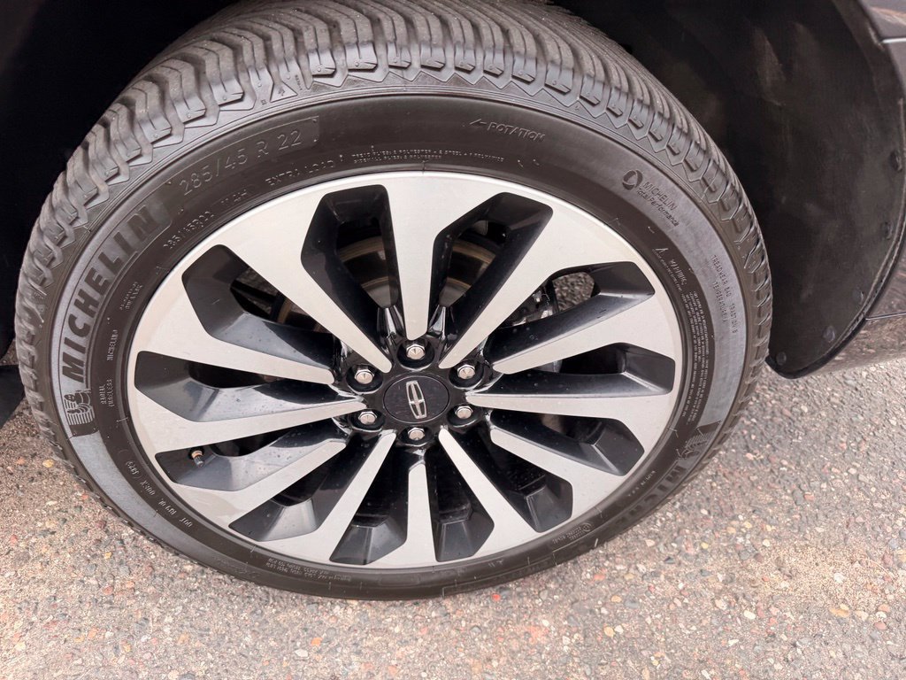 Used 2022 Lincoln Navigator L Reserve AWD/4WD image 17