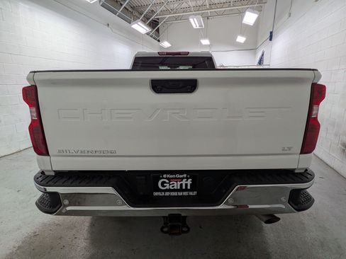 Used 2025 Chevrolet Silverado 3500 LT w/ Safety Package AWD/4WD image 8