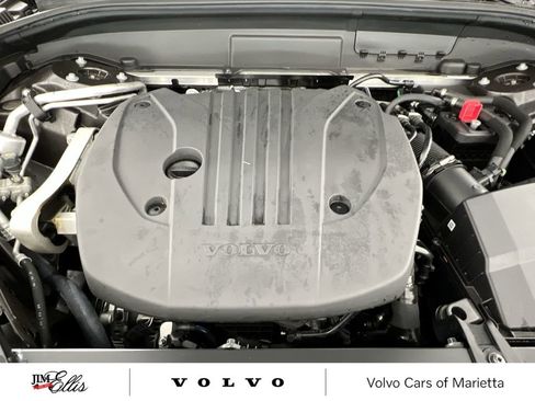 Certified 2025 Volvo XC60 B5 Core w/ Climate Package image 18