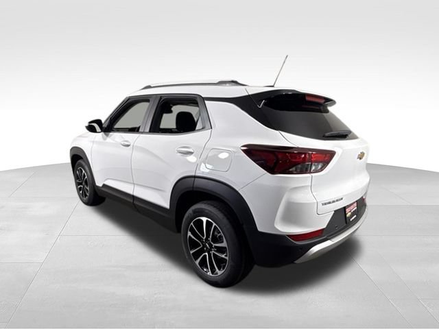 New 2026 Chevrolet TrailBlazer LT w/ Convenience Package FWD image 8