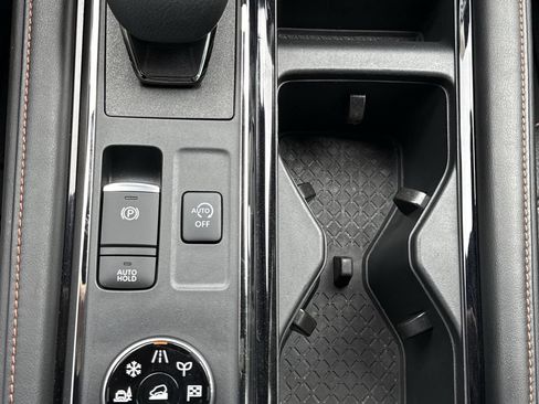 Used 2023 Nissan Pathfinder Rock Creek AWD/4WD image 29