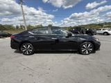 Certified 2022 Nissan Altima 2.5 SV w/ SV Premium Package image 4