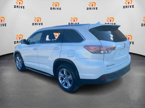 Used 2015 Toyota Highlander Limited Platinum image 7