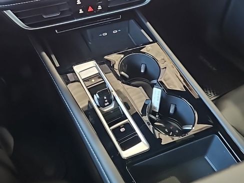 New 2026 Volkswagen Atlas Cross Sport SEL image 34