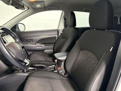 Used 2021 Mitsubishi Outlander Sport ES AWD/4WD image 4