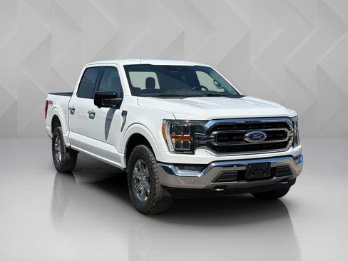 Used 2021 Ford F150 XLT w/ Equipment Group 302A High AWD/4WD image 3