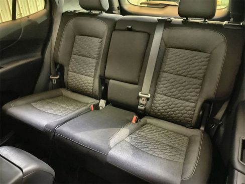 Certified 2021 Chevrolet Equinox LT image 23