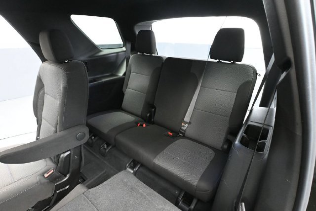 Used 2023 Chevrolet Traverse LT w/ LPO, Floor Liner Package AWD/4WD image 33