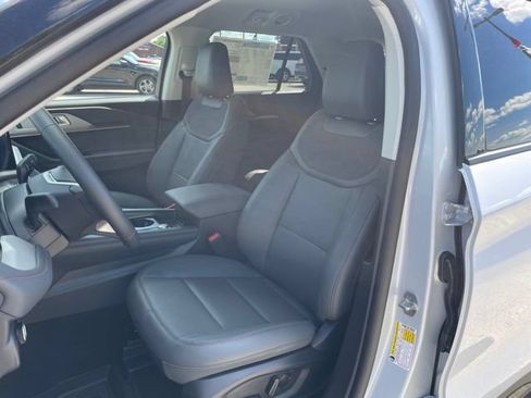 New 2026 Ford Explorer Active w/ Active Comfort Package AWD/4WD image 21