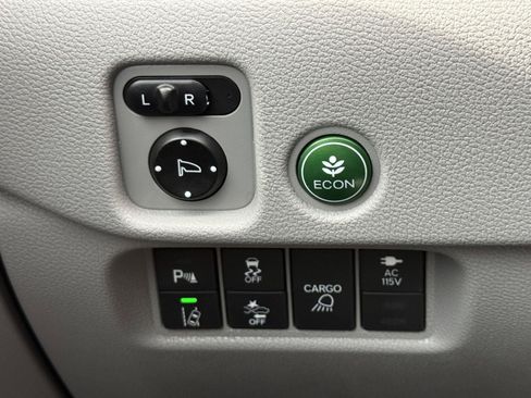 Used 2020 Honda Ridgeline RTL-E image 23