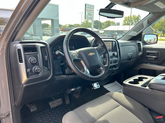 Used 2017 Chevrolet Silverado 1500 LT w/ All Star Edition AWD/4WD image 24