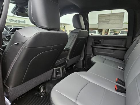 New 2026 RAM 3500 Tradesman AWD/4WD image 31