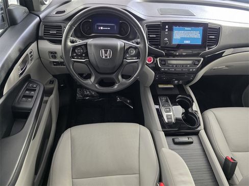 Used 2022 Honda Pilot Elite image 13