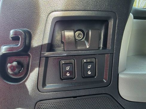 Used 2012 Toyota Sequoia Limited image 19