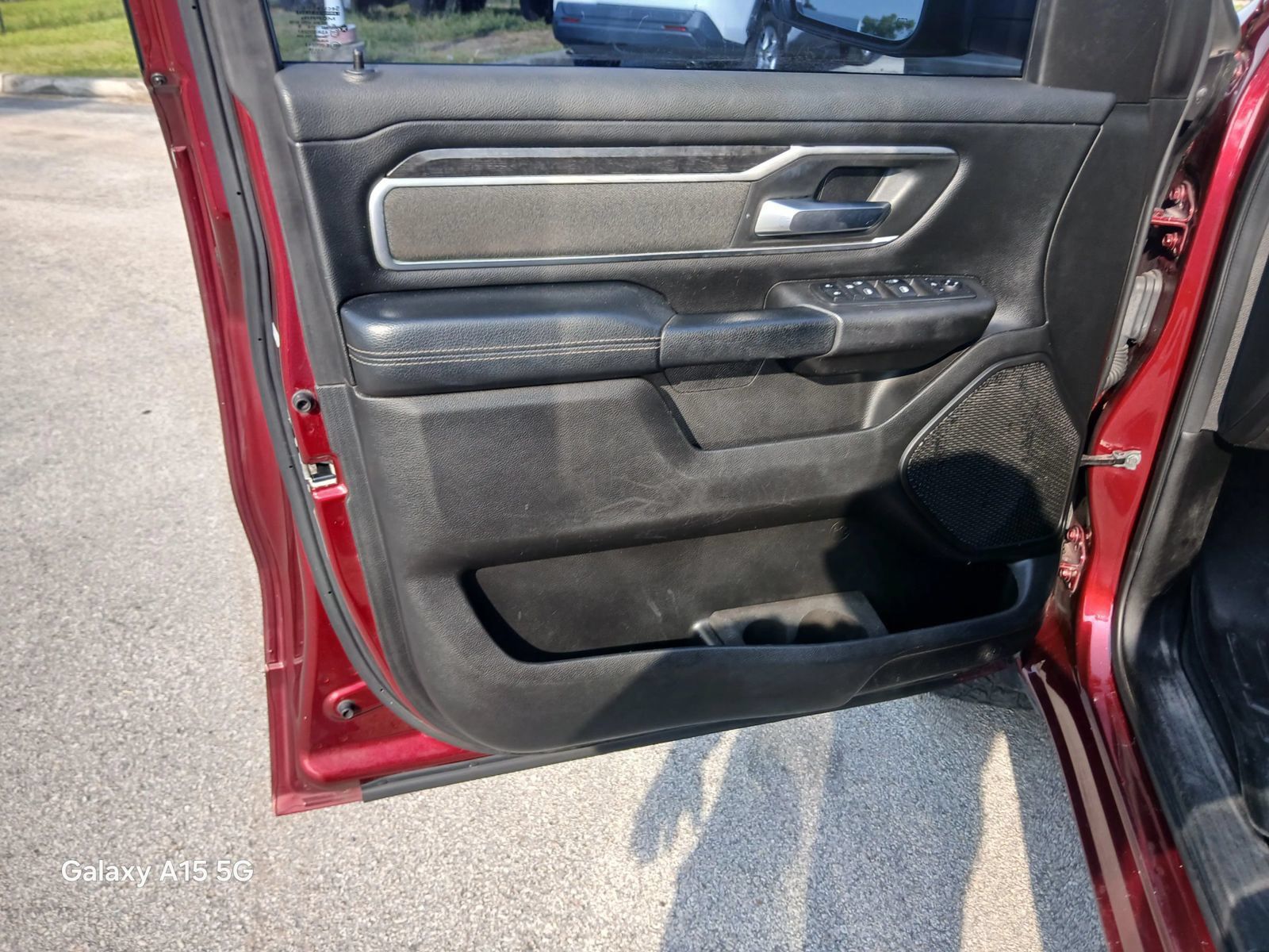 Used 2019 RAM 1500 Big Horn AWD/4WD image 12