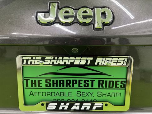 Used 2018 Jeep Compass Latitude w/ Popular Equipment Group AWD/4WD image 13
