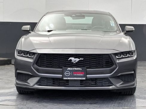 Used 2024 Ford Mustang Premium image 8