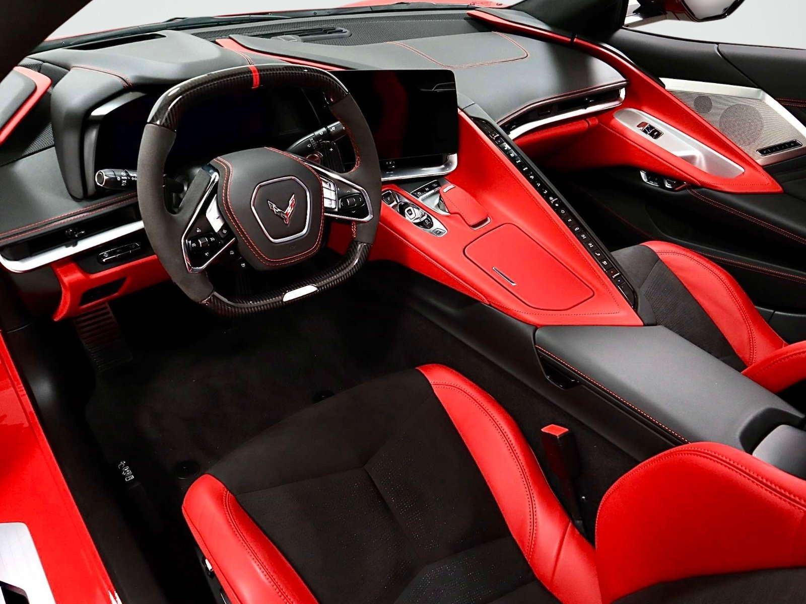 Used 2025 Chevrolet Corvette Z06 RWD image 22