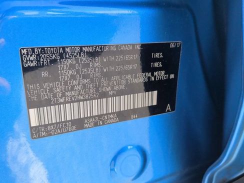 Used 2017 Toyota RAV4 XLE FWD image 37