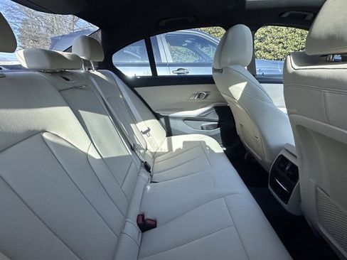 Used 2021 BMW 330i 330i w/ Convenience Package image 7