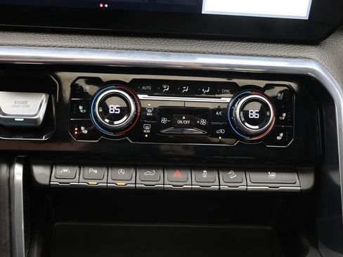 Used 2023 GMC Sierra 1500 Denali w/ Denali Reserve Package image 30