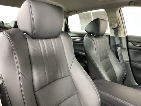 Certified 2022 Honda Accord EX-L image 12