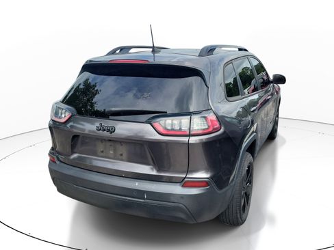 Used 2021 Jeep Cherokee Latitude Plus FWD image 9