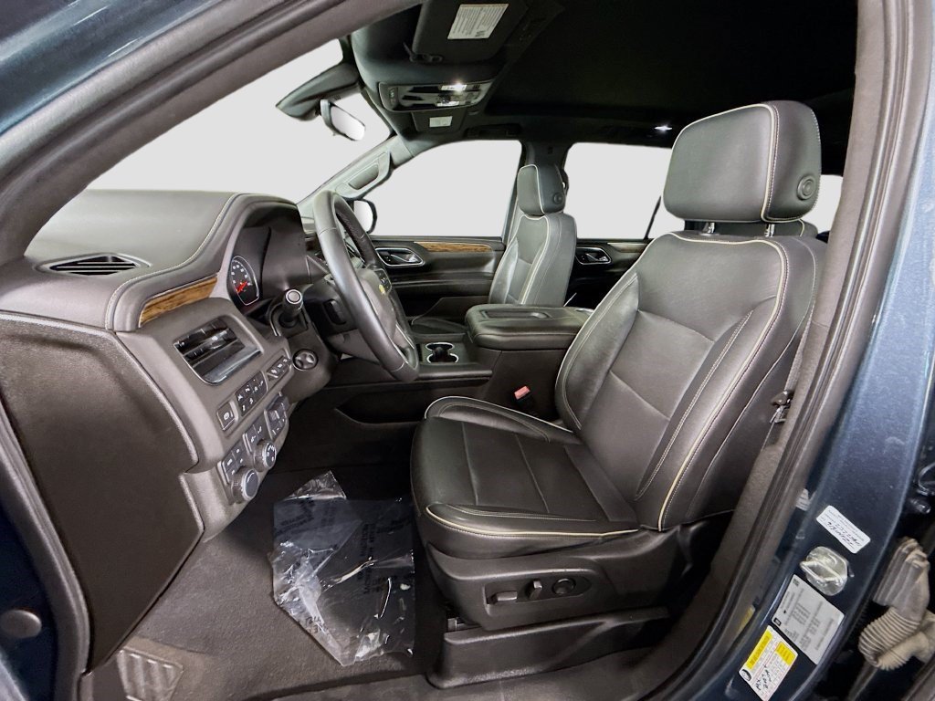 Used 2021 Chevrolet Tahoe Premier w/ Premium Package AWD/4WD image 21