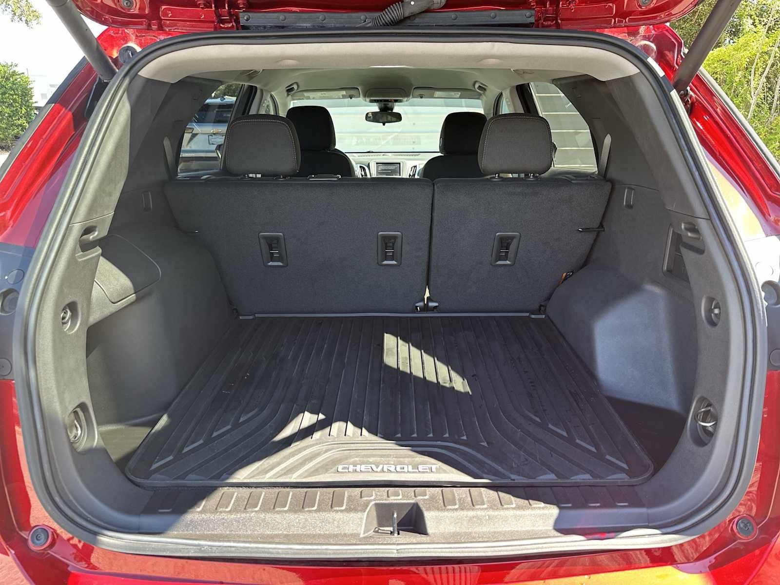 Certified 2024 Chevrolet Equinox LT FWD image 25