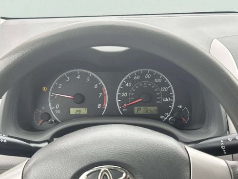 Used 2010 Toyota Corolla LE image 27