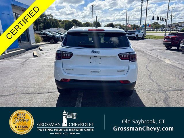 Used 2024 Jeep Compass Latitude w/ Convenience Group AWD/4WD image 7