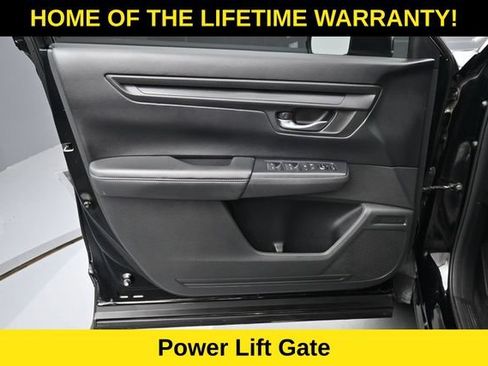 Used 2023 Honda CR-V LX image 11