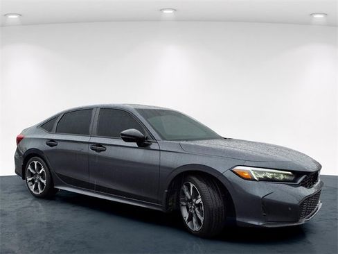 Used 2025 Honda Civic Sport image 4