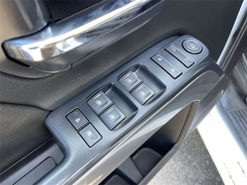 Used 2017 Chevrolet Silverado 3500 LT image 19