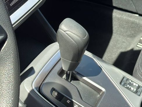 Certified 2025 Subaru Crosstrek 2.5i Premium AWD/4WD image 19