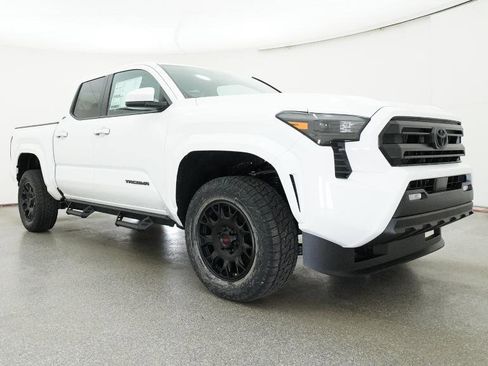 New 2026 Toyota Tacoma SR5 image 36