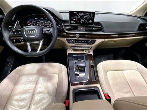 Used 2018 Audi Q5 2.0T Premium Plus w/ Premium Plus Package image 14