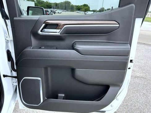 Certified 2023 Chevrolet Silverado 1500 LT AWD/4WD image 18