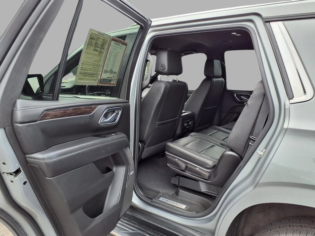 Used 2024 Chevrolet Tahoe LT AWD/4WD image 27