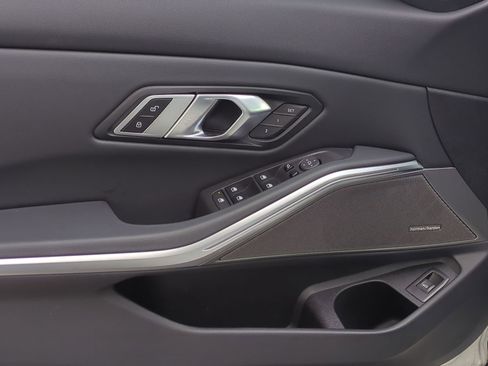 Certified 2023 BMW 330i 330i w/ M Sport Package image 12