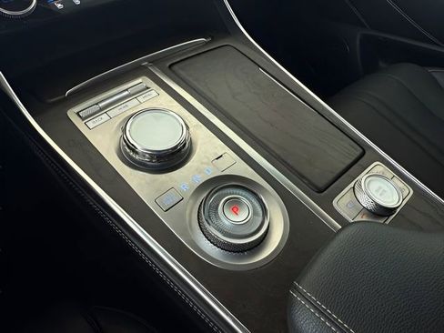 Used 2024 Genesis GV80 3.5T image 45