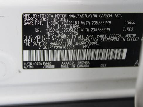Used 2021 Toyota RAV4 XLE Premium FWD image 41